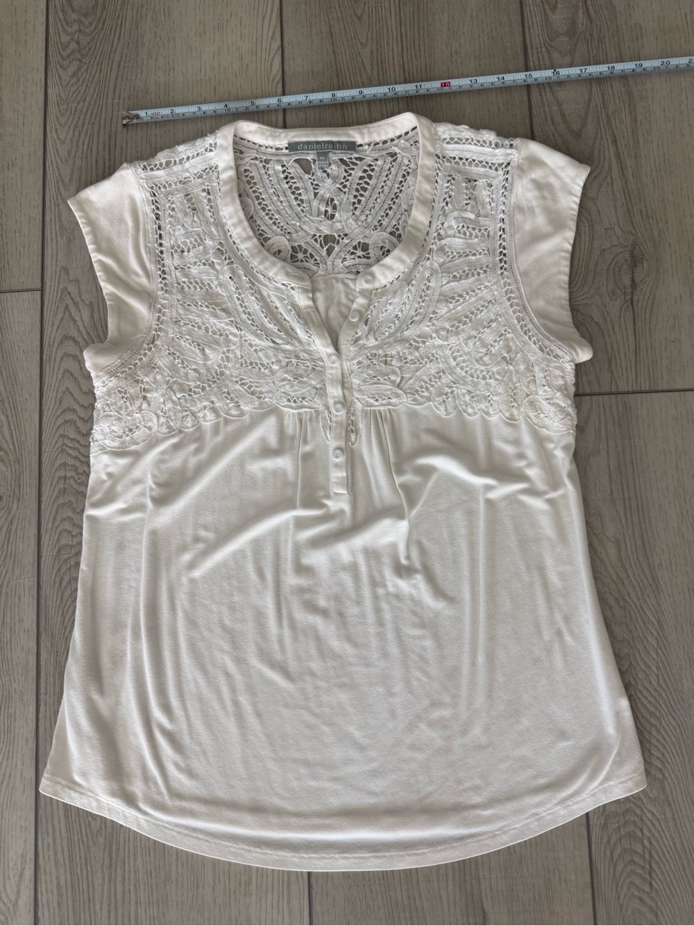 Daniel Rainn White Crochet Yoke Cap-Sleeve Camisole